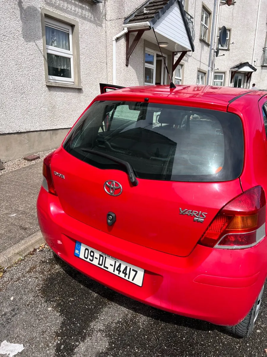 Toyota Yaris - Image 3