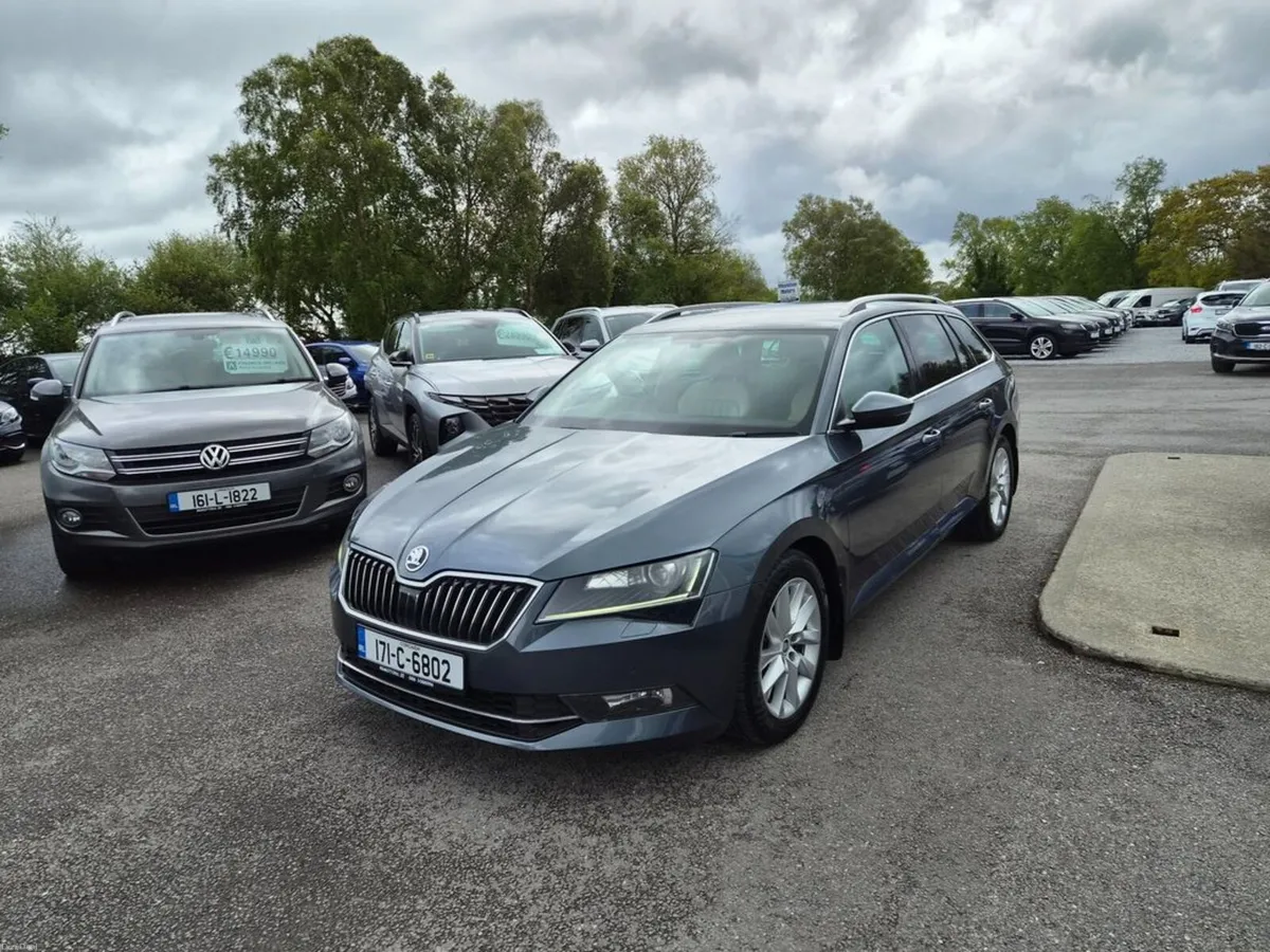 Skoda Superb COMNI STYLE 2.0tdi 150HP DSG - Image 3