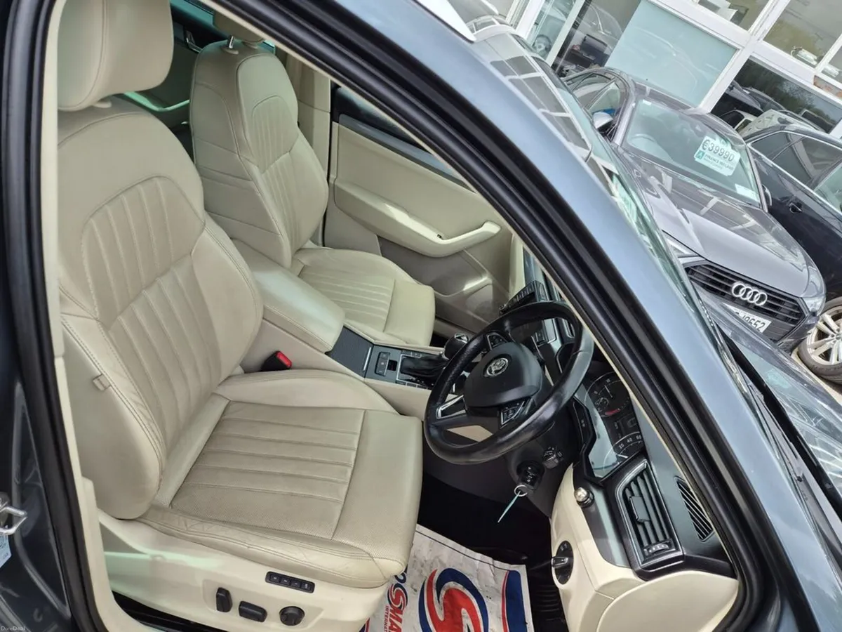Skoda Superb COMNI STYLE 2.0tdi 150HP DSG - Image 4
