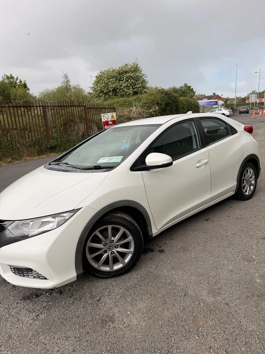 2013 Honda civic 1.3 I-Vtec SE - Image 3