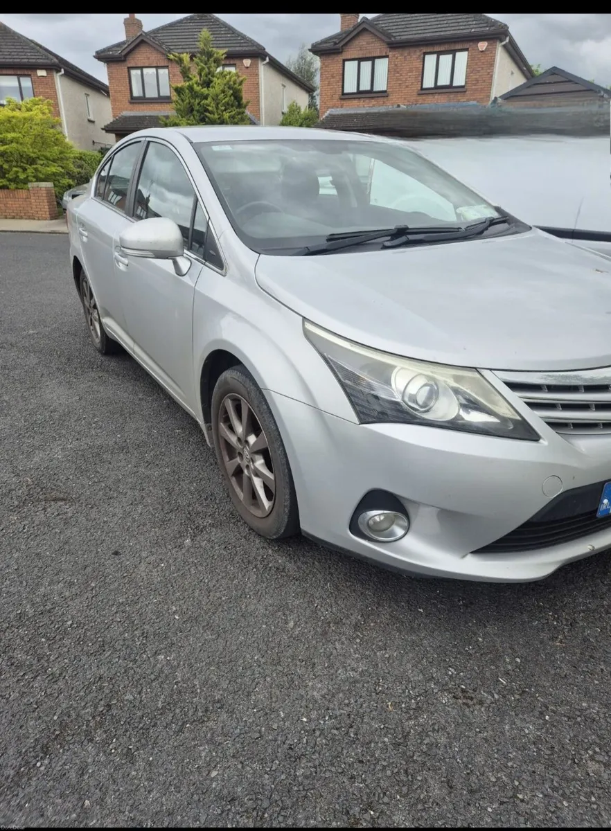 Toyota Avensis 2013 Category D - Image 1
