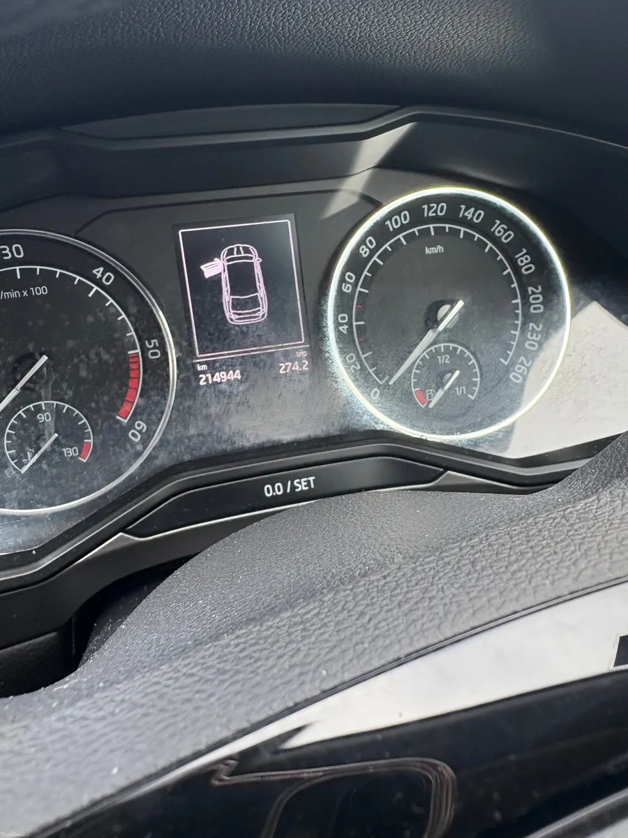 Skoda Superb 2020 - Image 1
