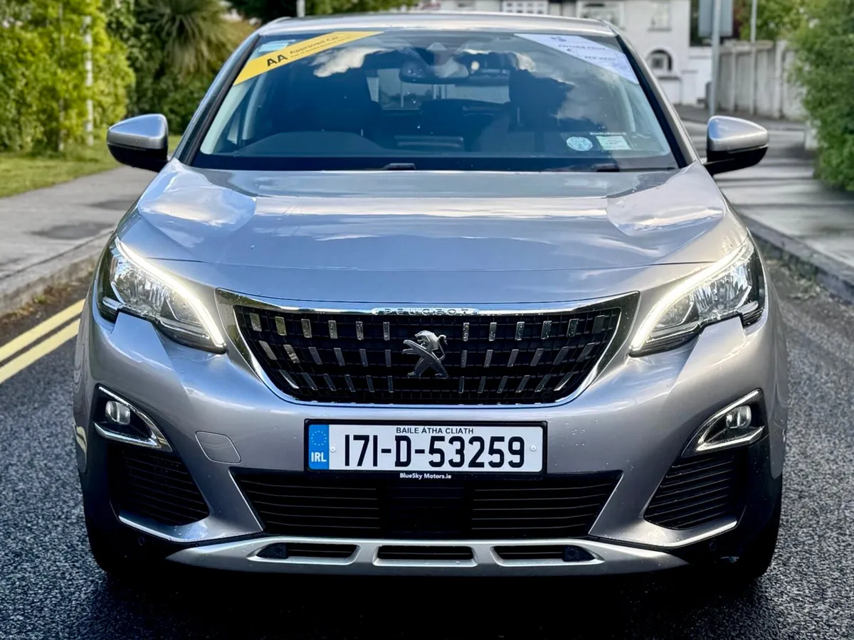 Warranty Peugeot 3008 Petrol Very Low Miles - Image 2