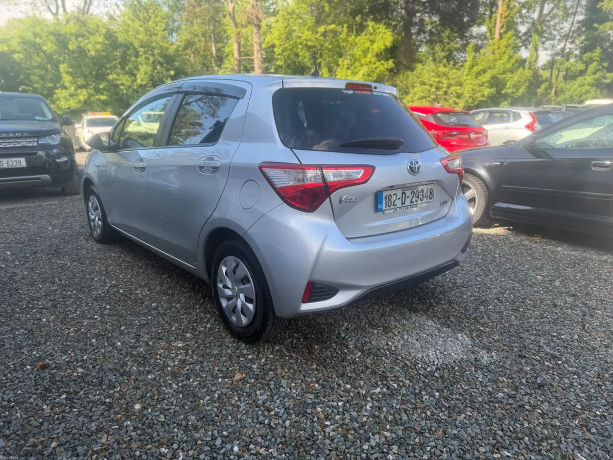 Toyota Vitz 2018 - Image 4