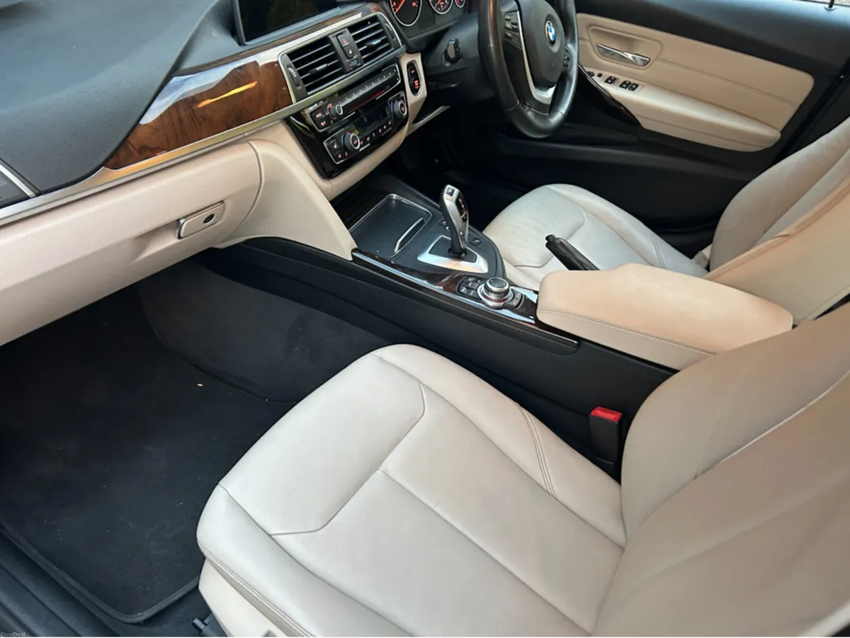 BMW 3-Series AUTOMATIC//ONLY 120KLMS///IRISH CAR// - Image 3