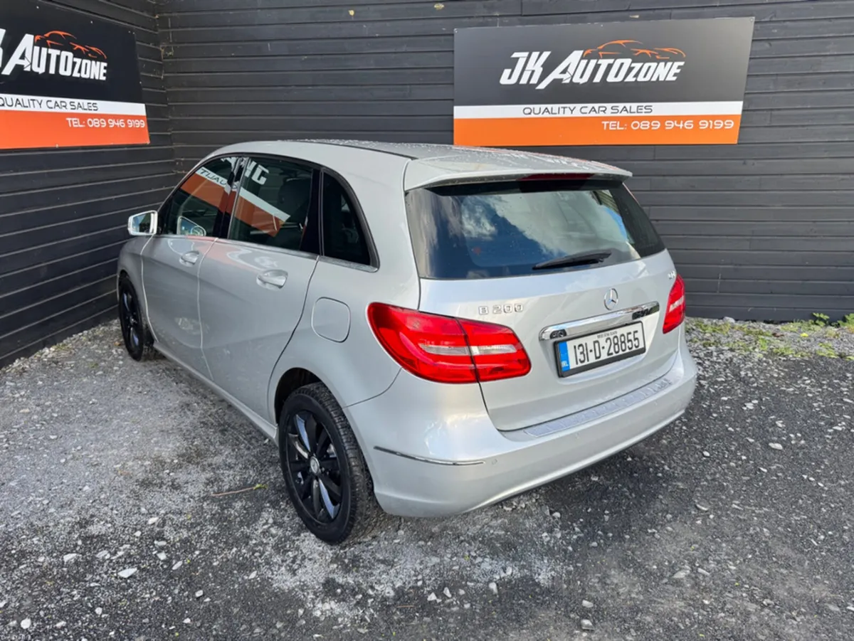 Mercedes-Benz B-Class B SERIES CDI BLUE EFFICIENCY - Image 6