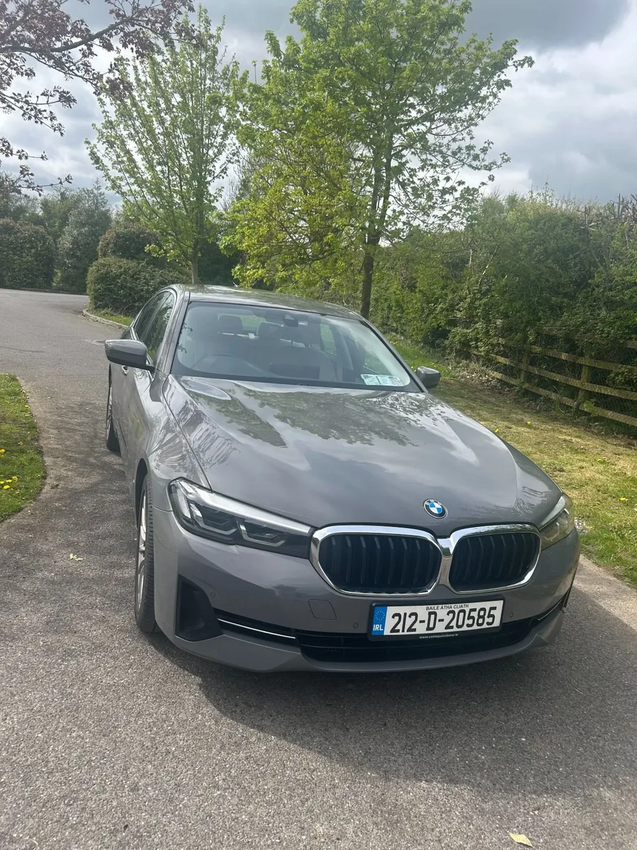 BMW 5-Series 2021 - Image 1