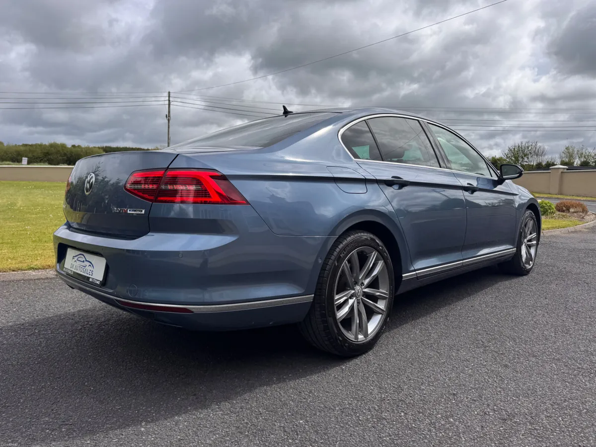 2016 Volkswagen Passat GT BLUEMOTION - Image 4