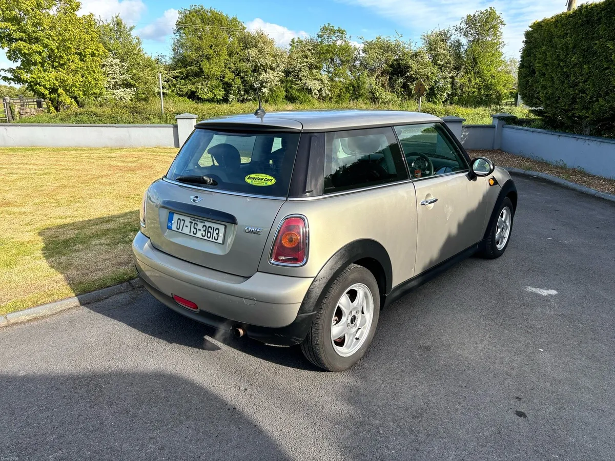 Mini One - Image 4