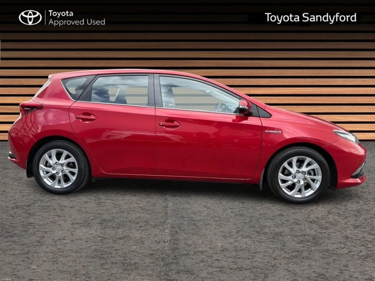 Toyota Auris HYBRID LUNA // AIR CON // HEATED SEAT - Image 3
