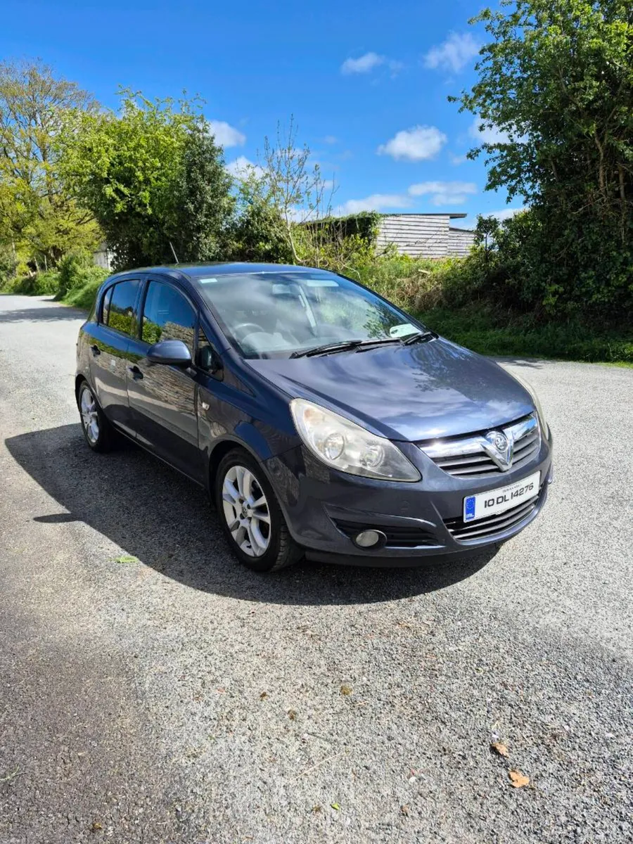 10 Vauxhall Corsa 1.2 Petrol - Image 4