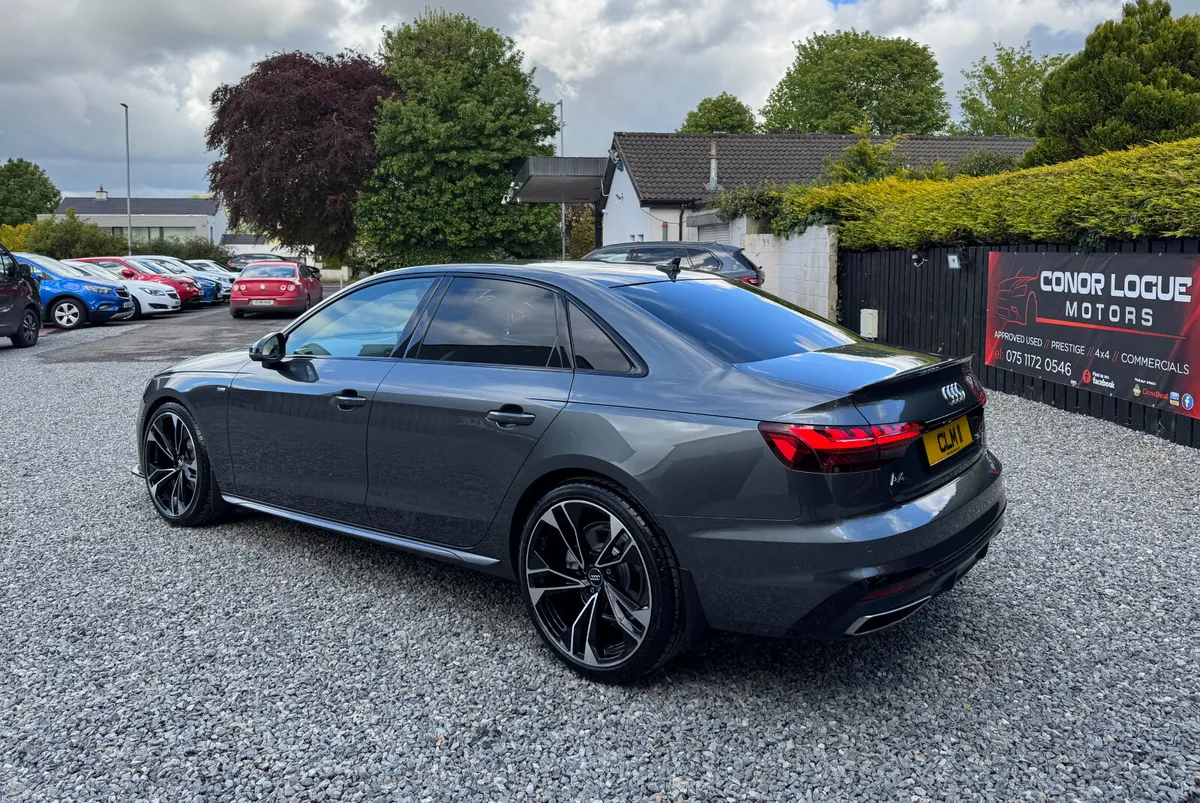 2020 202 Audi A4 35 TDI Factory Black Edition Auto - Image 2