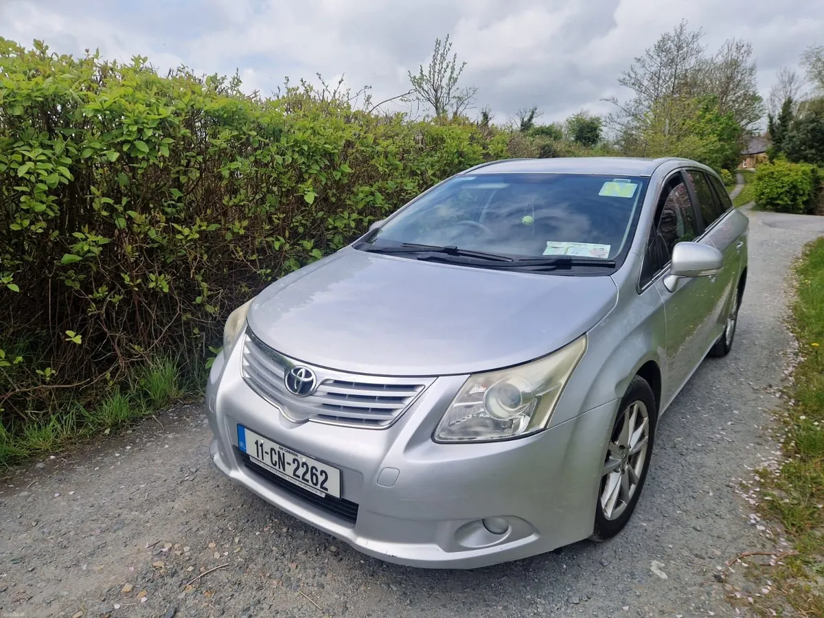 Toyota Avensis 2011 - Image 3