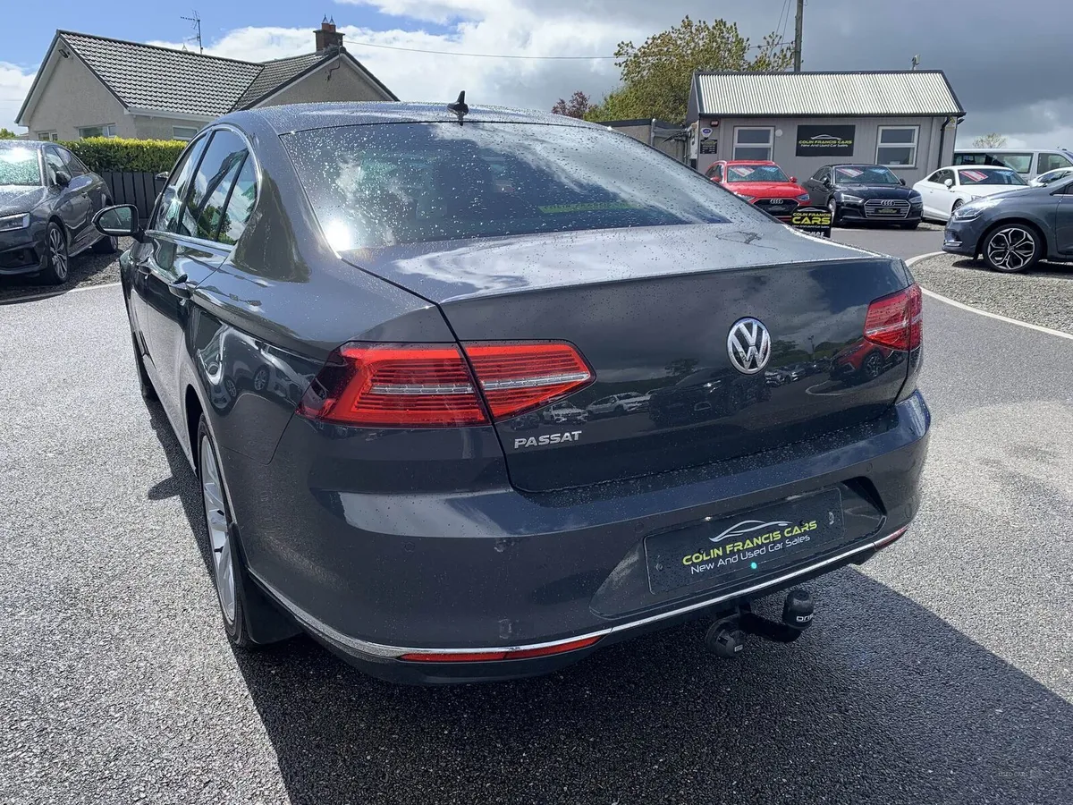 Volkswagen Passat GT - Image 4