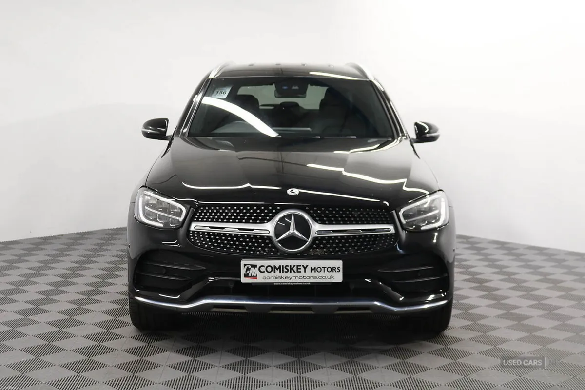 Mercedes-Benz GLC 220d AMG Line - Image 2