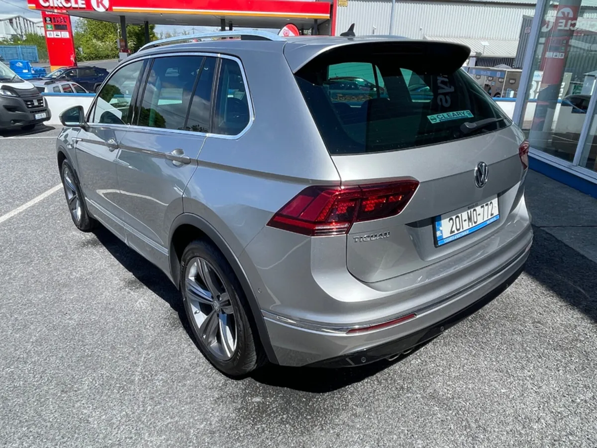Volkswagen Tiguan R-LINE 2.0 TDI MANUAL 6SPEED FWD - Image 4