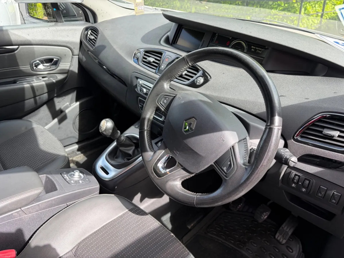 Renault Grand Scenic Dynamique Nav - Image 4