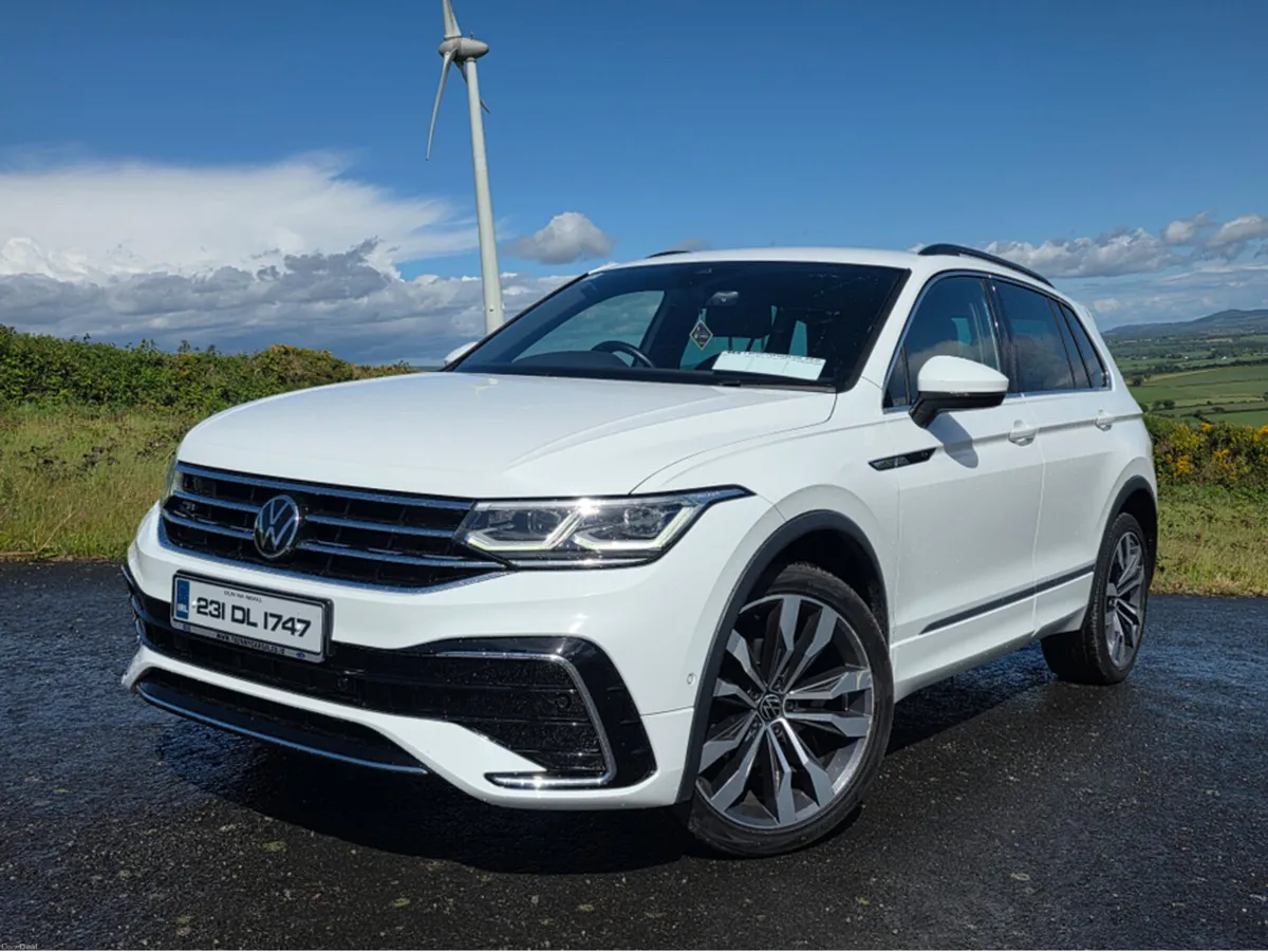 Volkswagen Tiguan R-LINE 2.0 TDI MANUAL 6SPEED FWD - Image 1