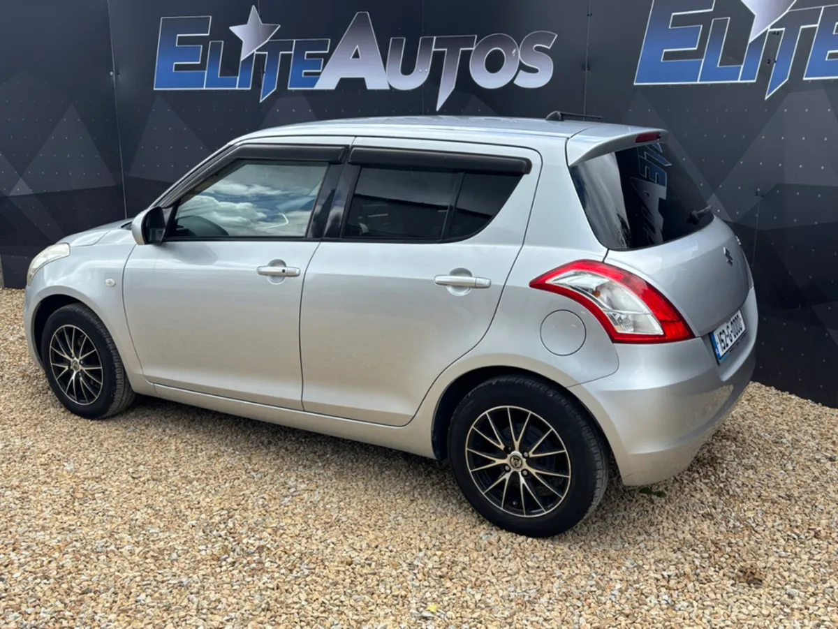 Suzuki Swift 1.3 Automatic - Image 3