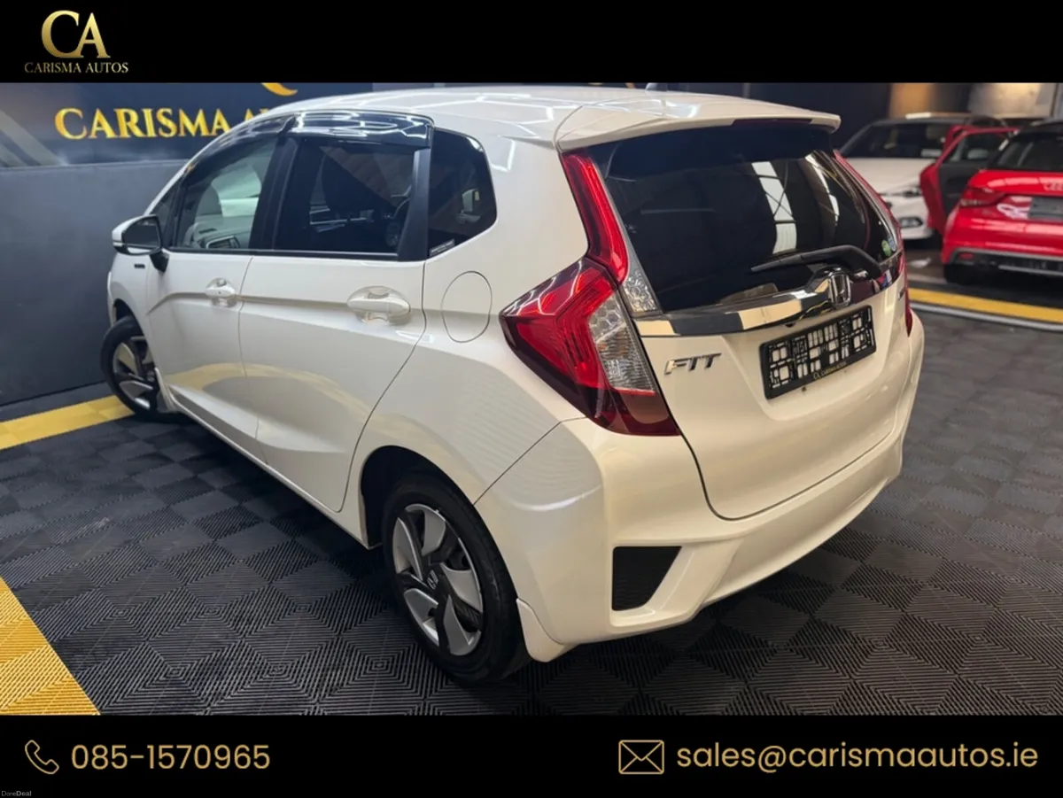 Honda Fit Honda fit hybrid - Image 6