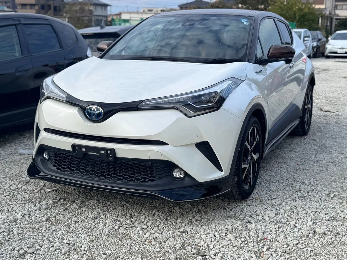 Car - Image 1