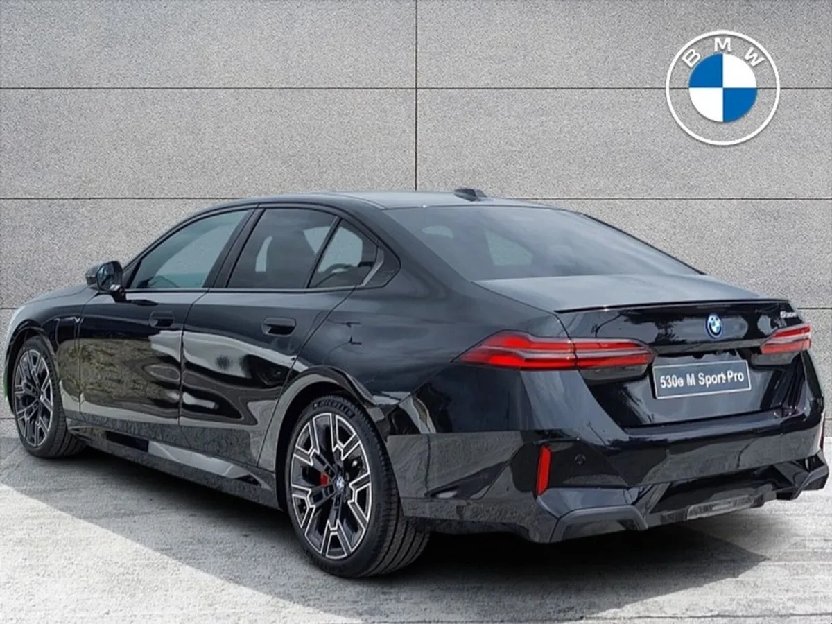 BMW 5-Series 530e M Sport Pro - Image 2