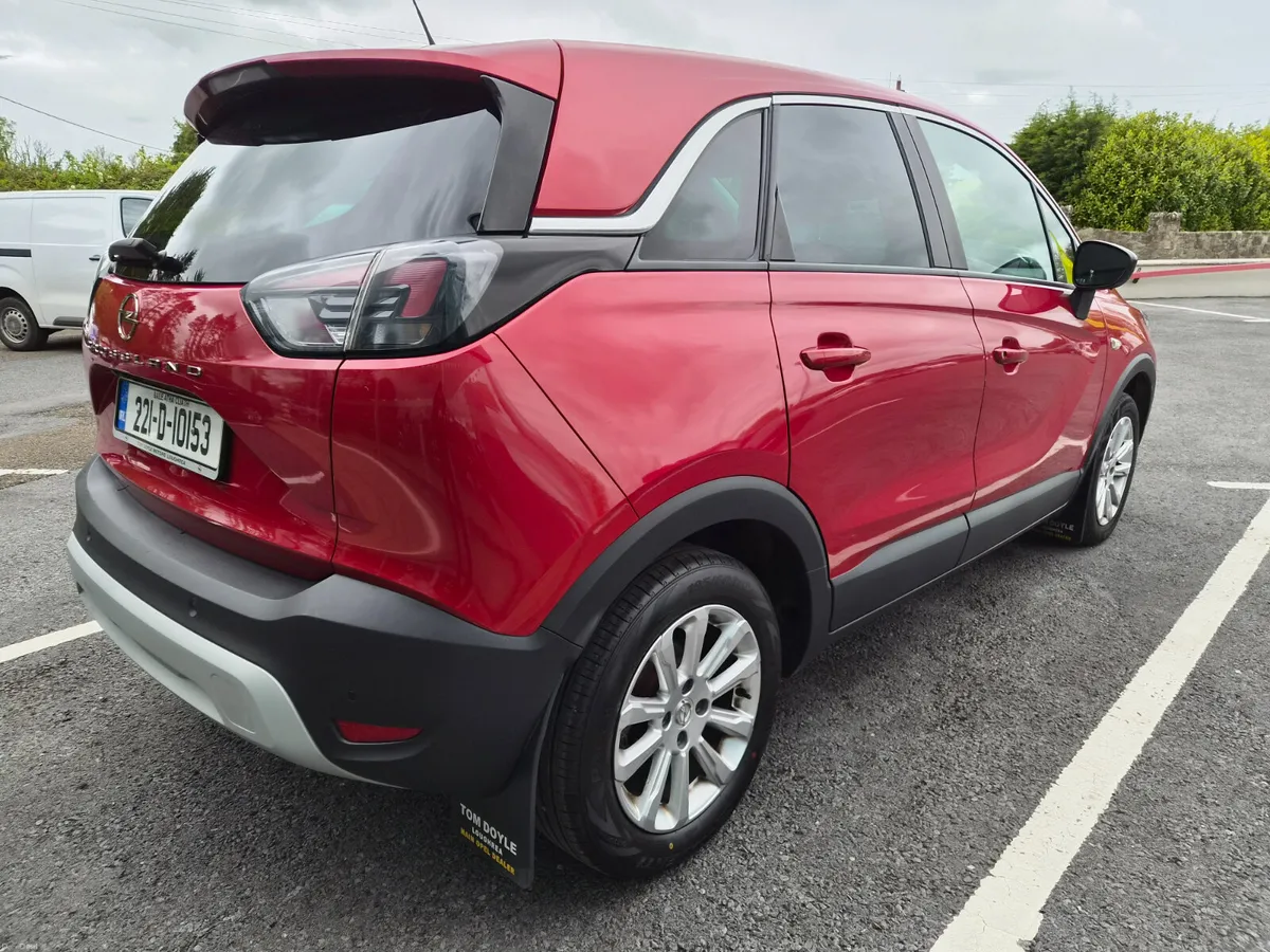Opel Crossland 2022 1.5L Diesel Manual - Image 3