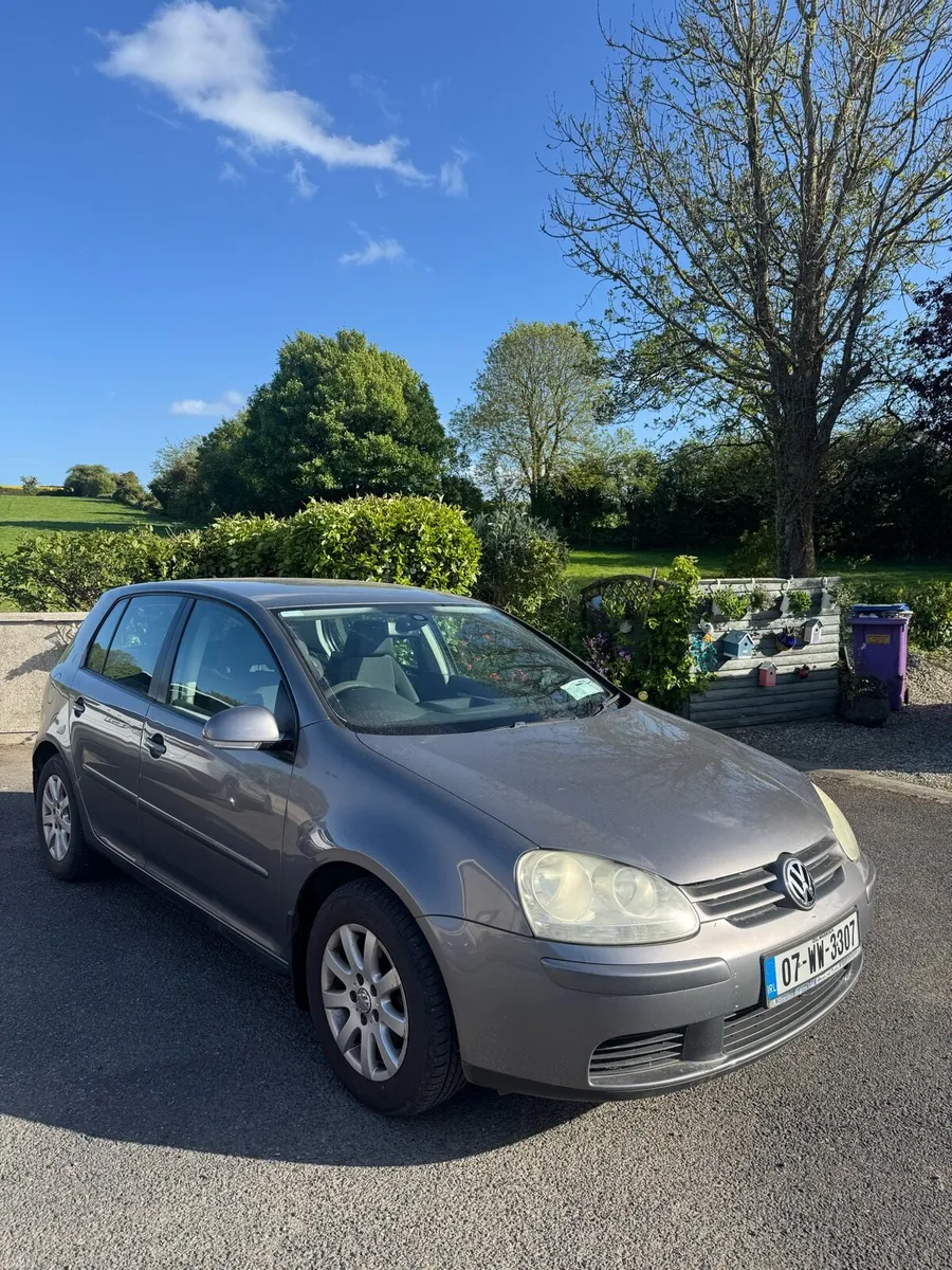 Volkswagen Golf **168 KMS** - Image 1
