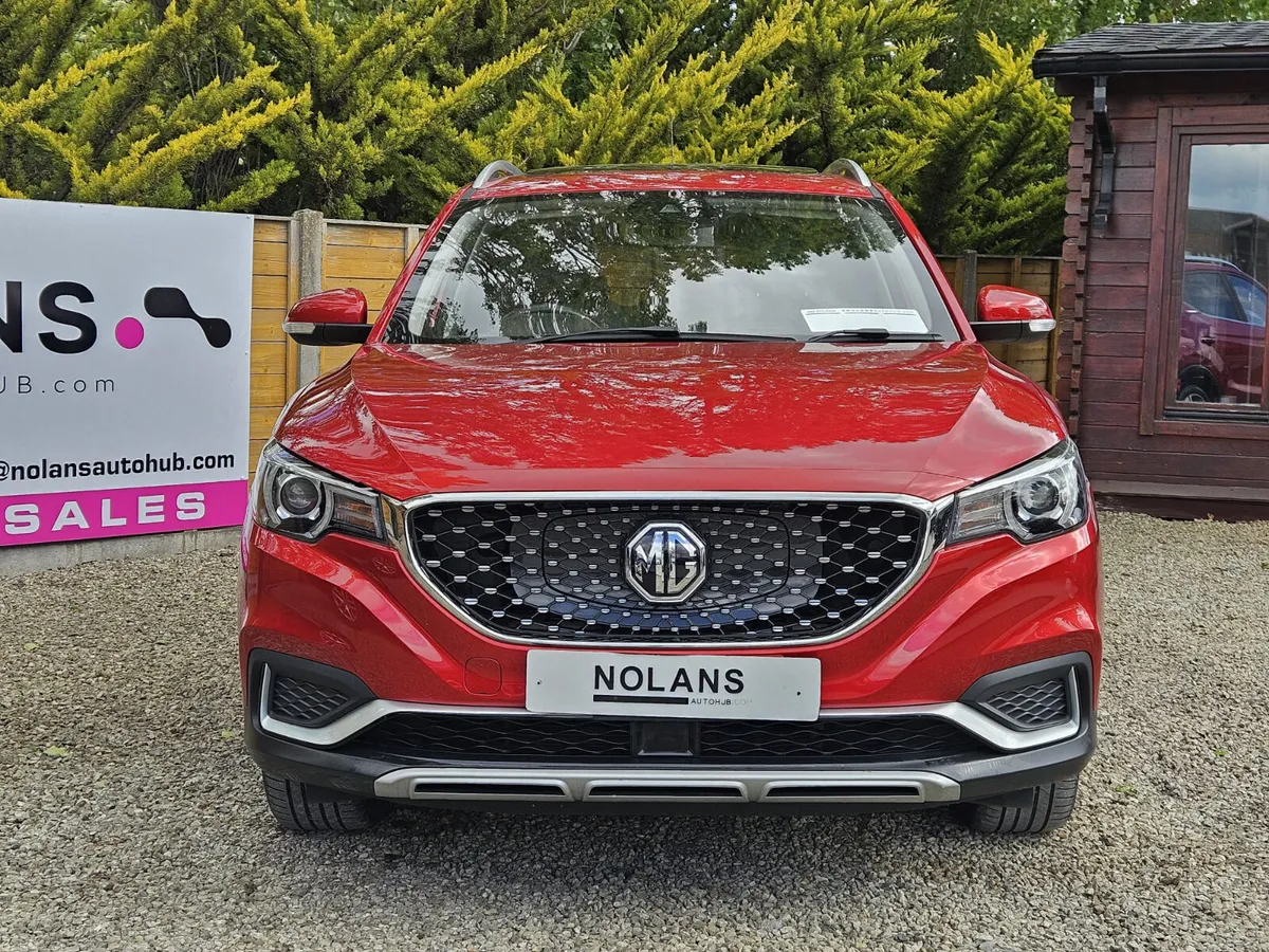 MG ZS 2020 EV EXCLUSIVE 275km BATTERY RANGE - Image 3