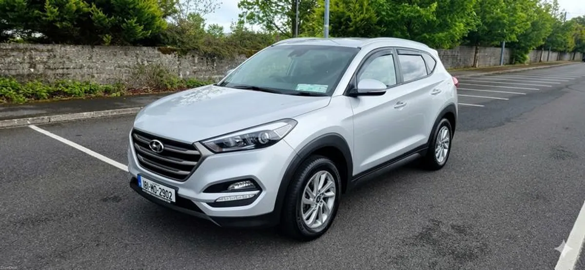 2018 Hyundai Tucson 1.7 SE NAV 116PS - Image 2
