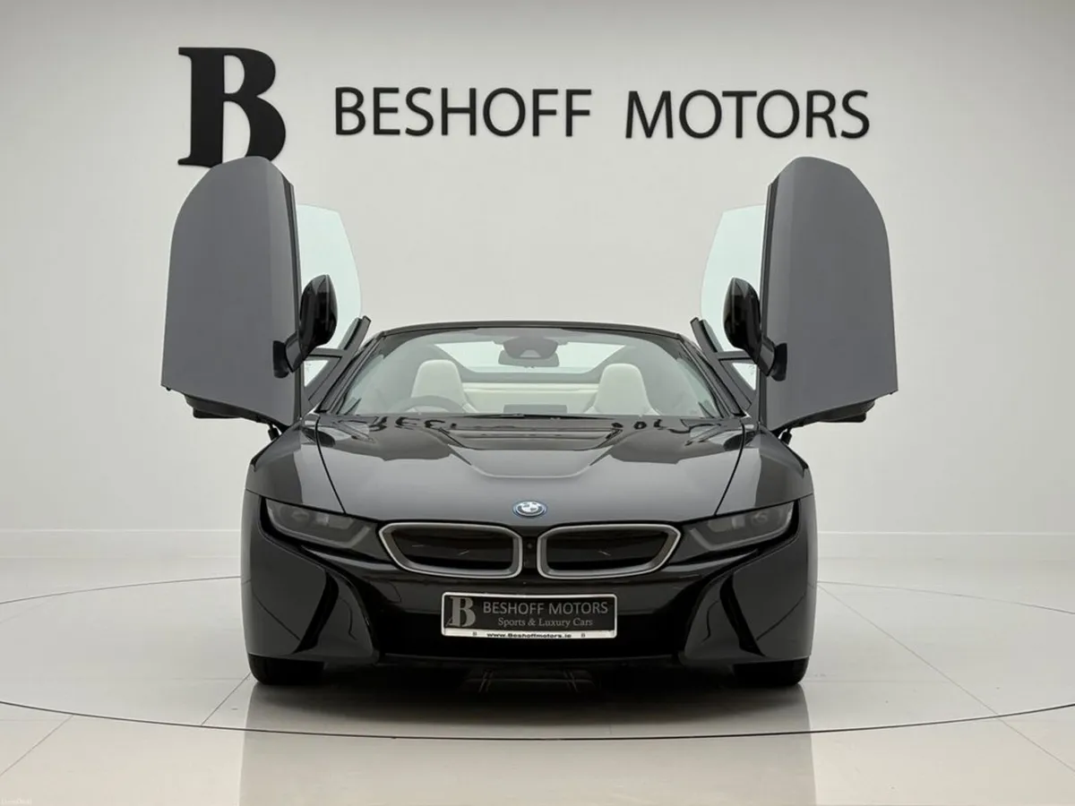 BMW i8 ROADSTER=ONLY 15000 MILES//IVORY INTERIOR// - Image 2