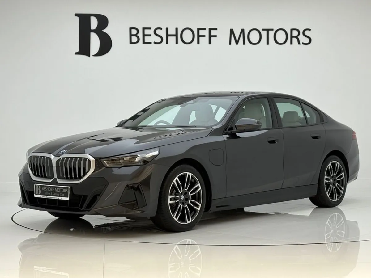 BMW 5-Series 530e M-SPORT=IVORY INTERIOR//ONLY 300 - Image 1