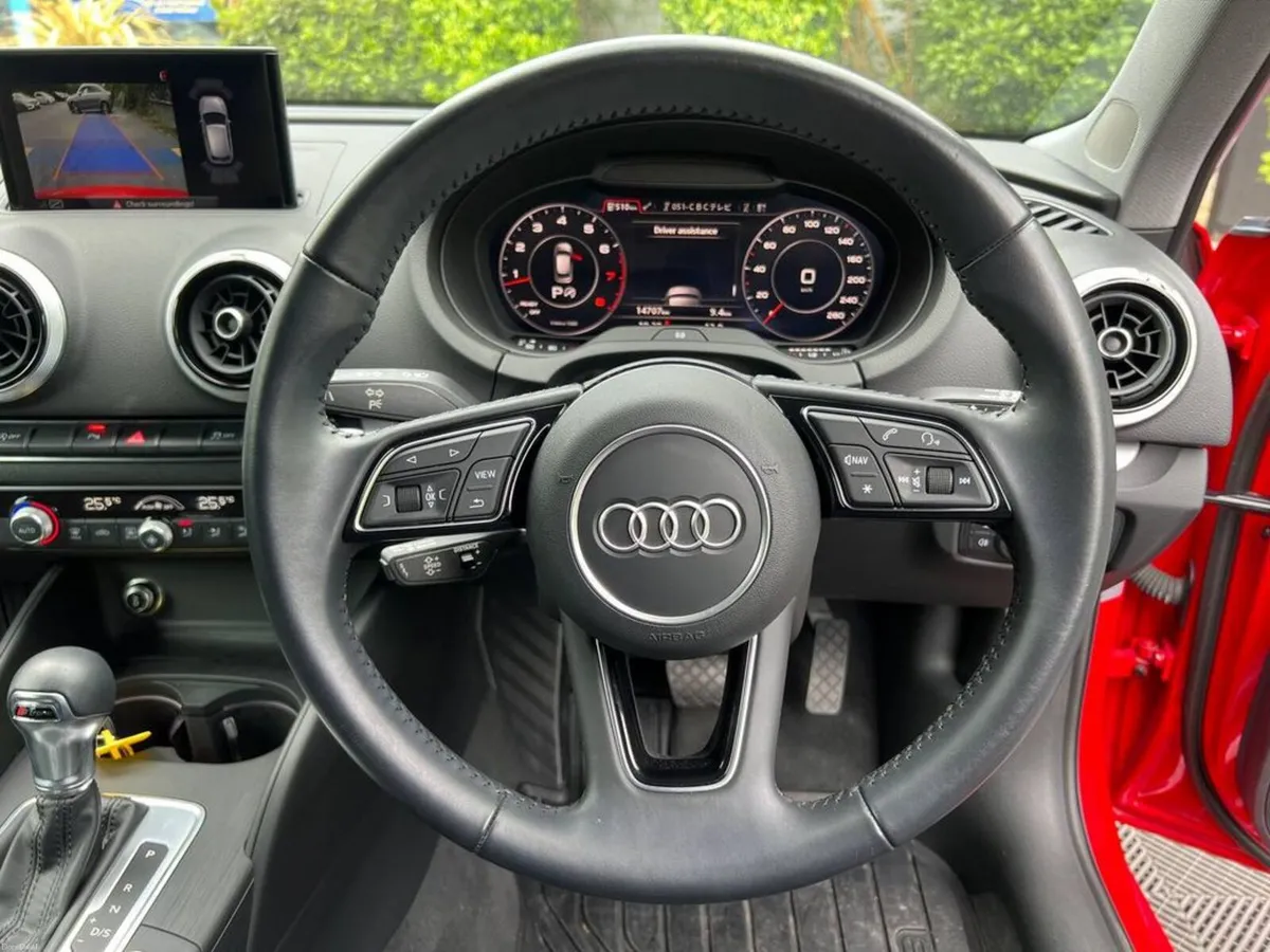 Audi A3 S-LINE PACK 1.4 TFSI // VERY LOW MILEAGE / - Image 4