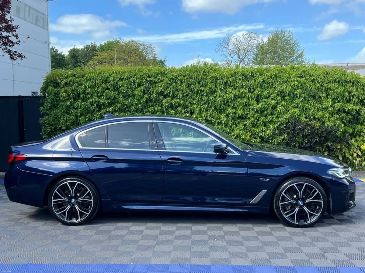 BMW 5-Series 530e M-SPORT 50TH ANNIVERSARY 2.0 HYB - Image 2