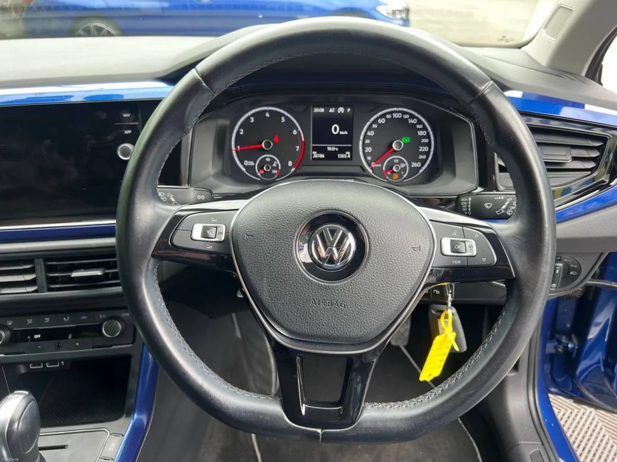 Volkswagen Polo COMFORTLINE 1.0 TSI AUTO // FULL S - Image 4
