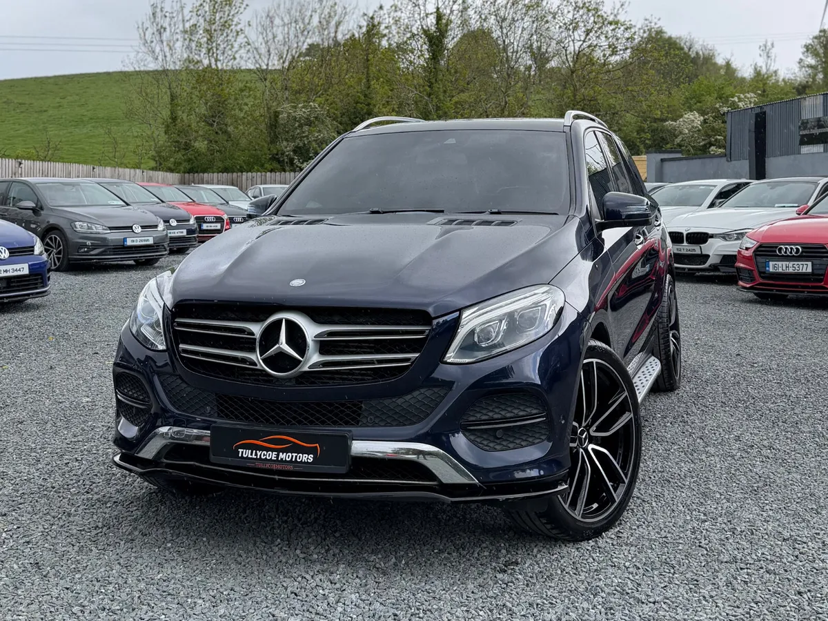 Mercedes-Benz GLE 2017 - Image 2