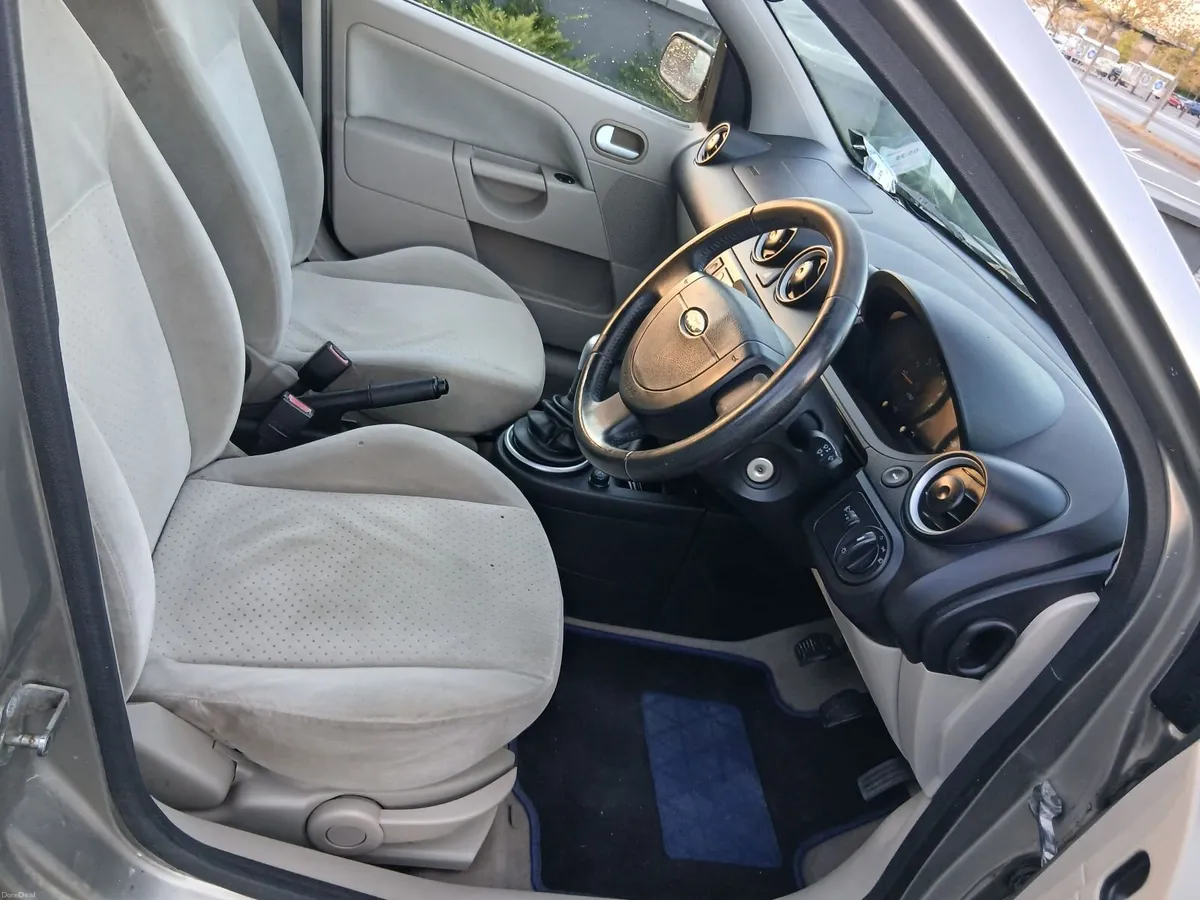 Ford Fiesta 2003 - Image 3