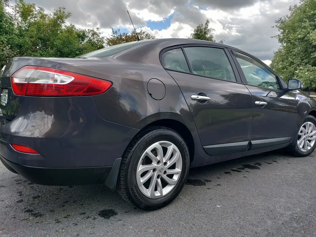 Renault fluence Nct 26/02/27 - Image 1