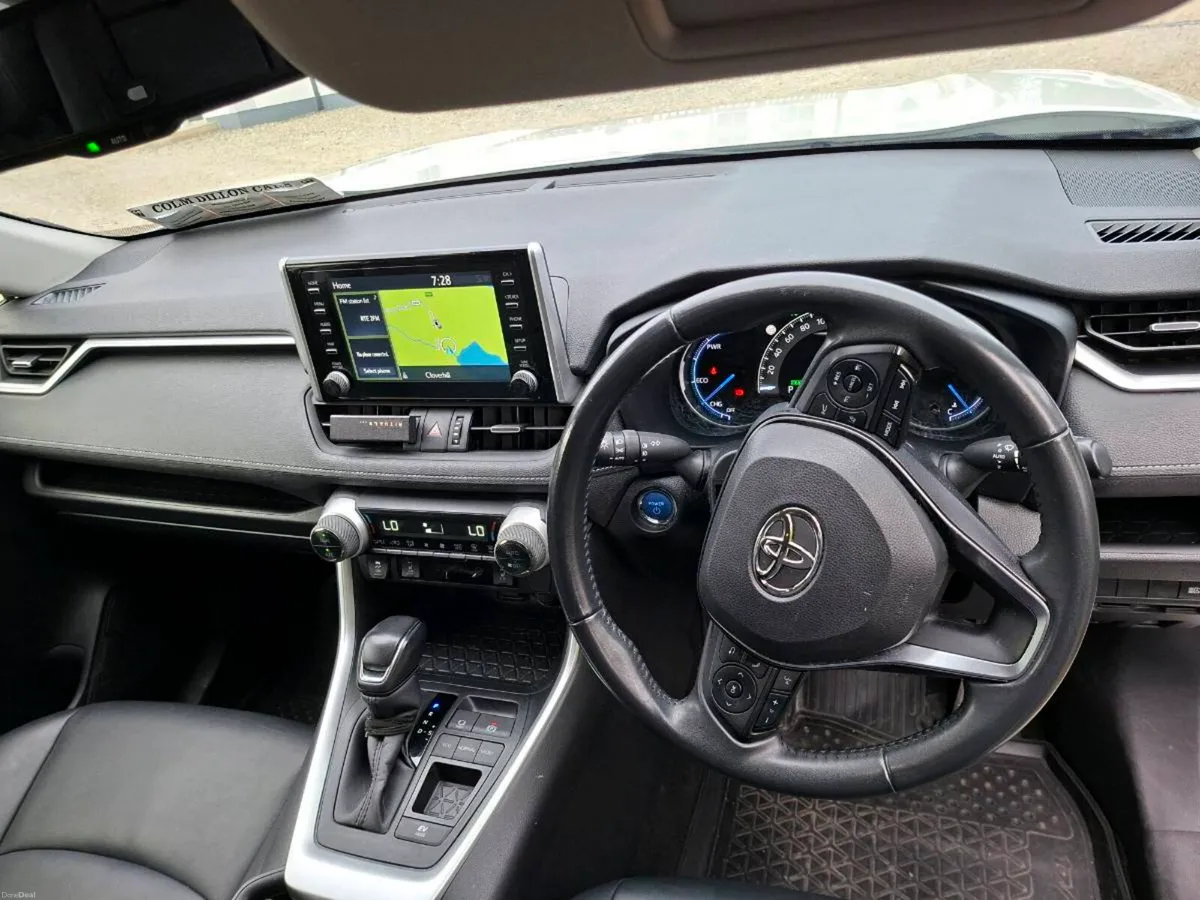 2022 Toyota Rav4 2.5 Hybrid Immaculate Condition - Image 6