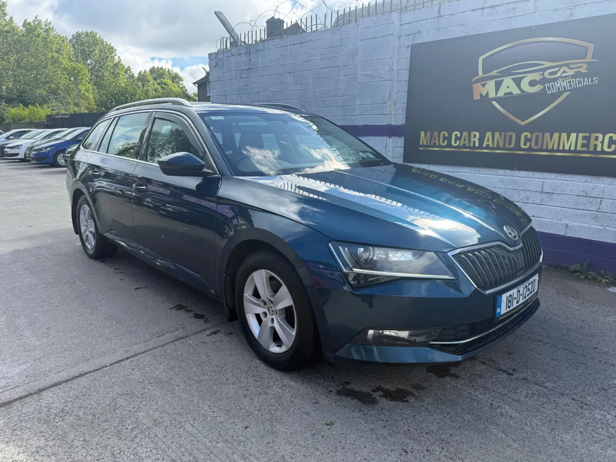 Skoda Superb 2018 - Image 1