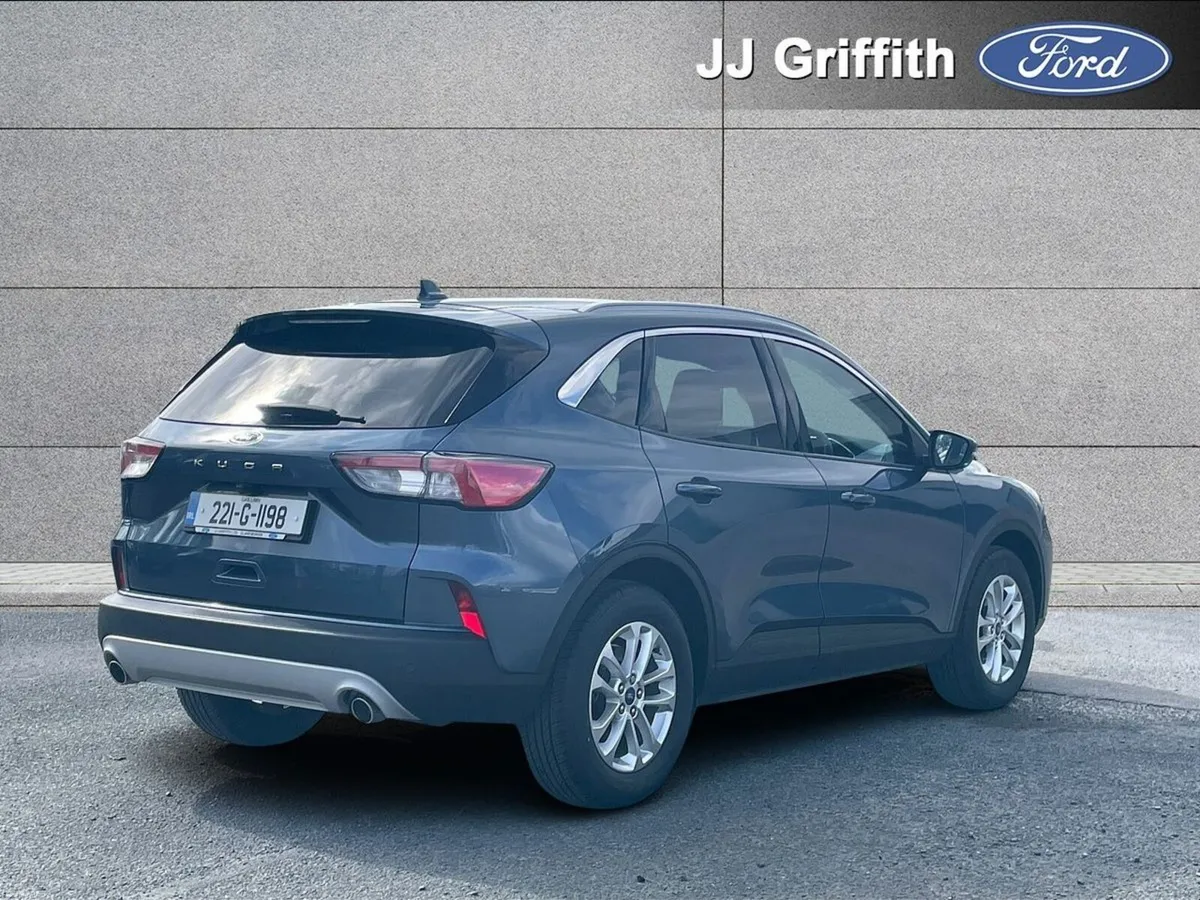 Ford Kuga 1.5 EcoBlue 120PS Titanium - Image 6