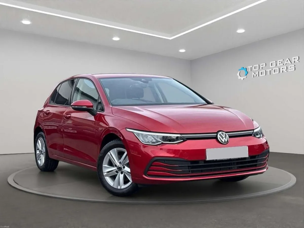 2022 Volkswagen Golf Life 2.0 TDI DSG Automatic - Image 1