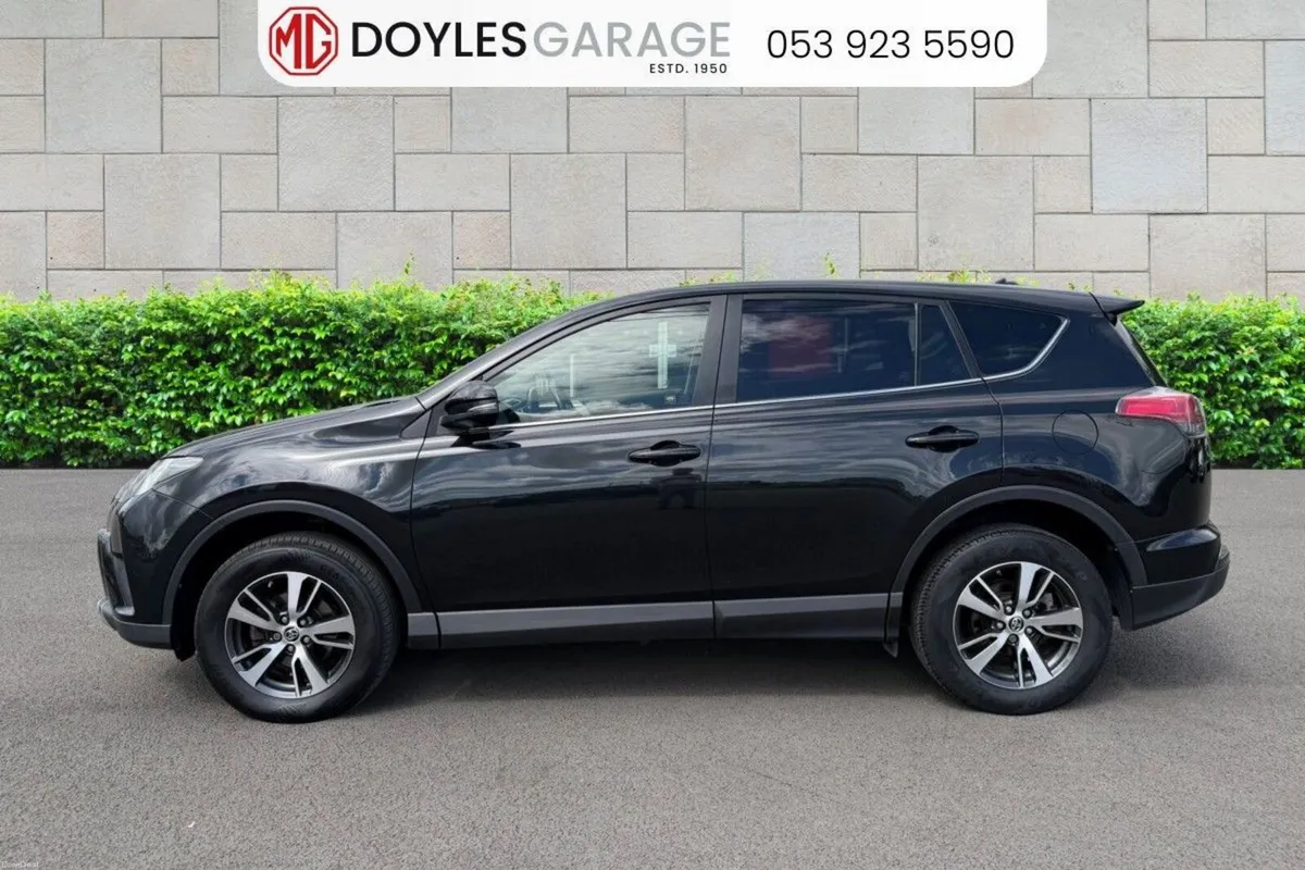 Toyota RAV4 LUNA 2WD 2.0 D-4D - Image 6