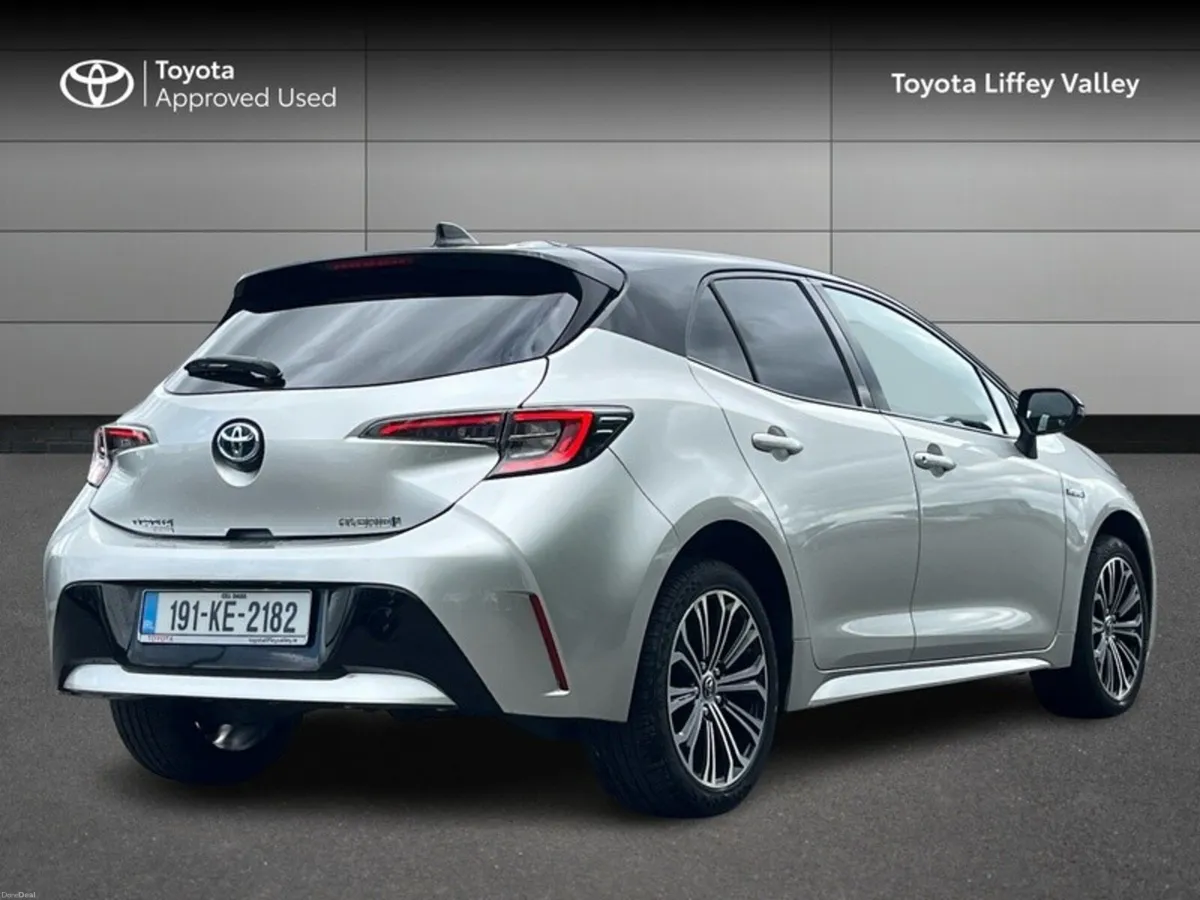Toyota Corolla COROLLA HYBRID L/SPORT HB - Image 2