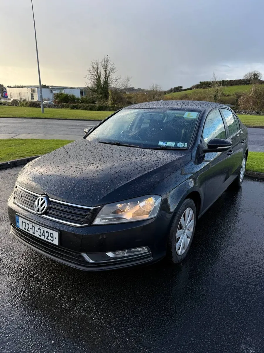 Volkswagen Passat 132 - Image 2