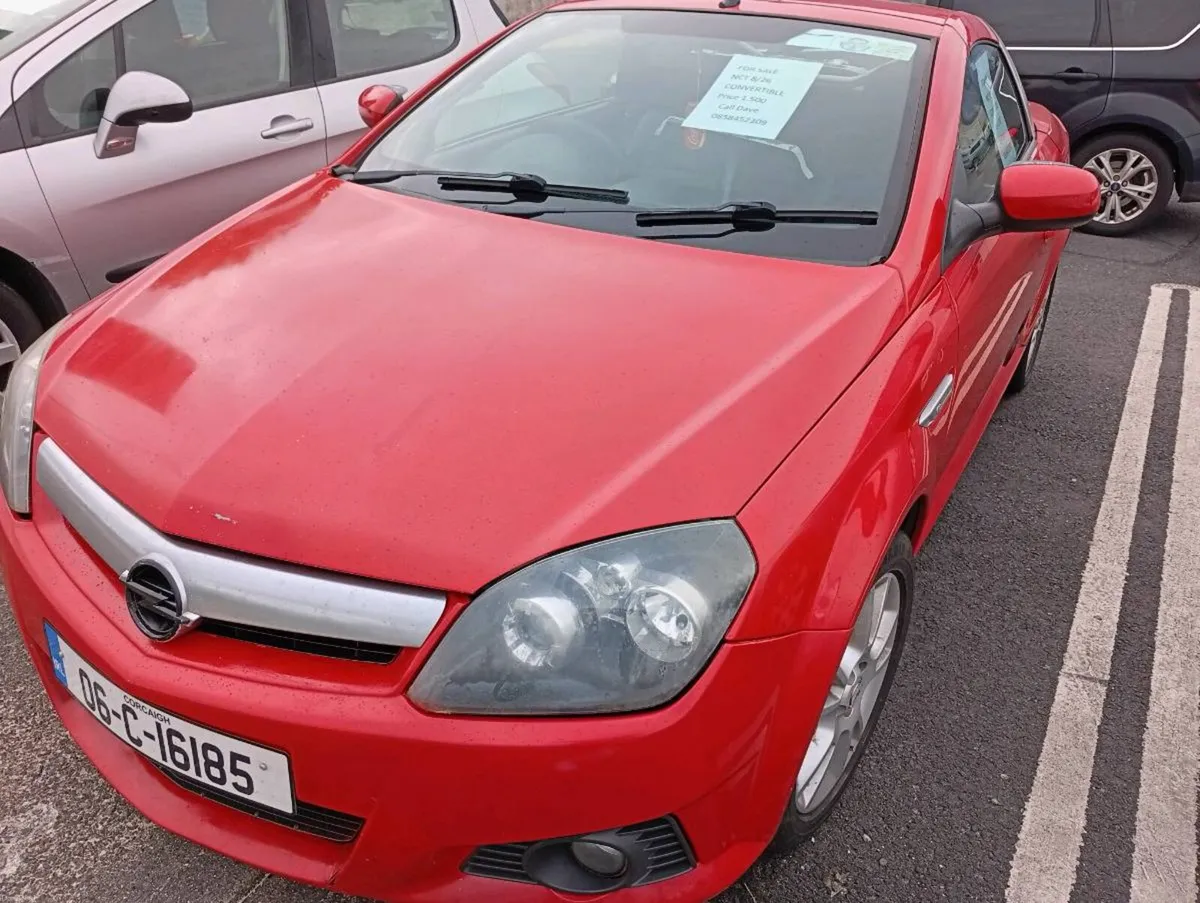 Opel tigra 1.4 petrol convertible. - Image 2