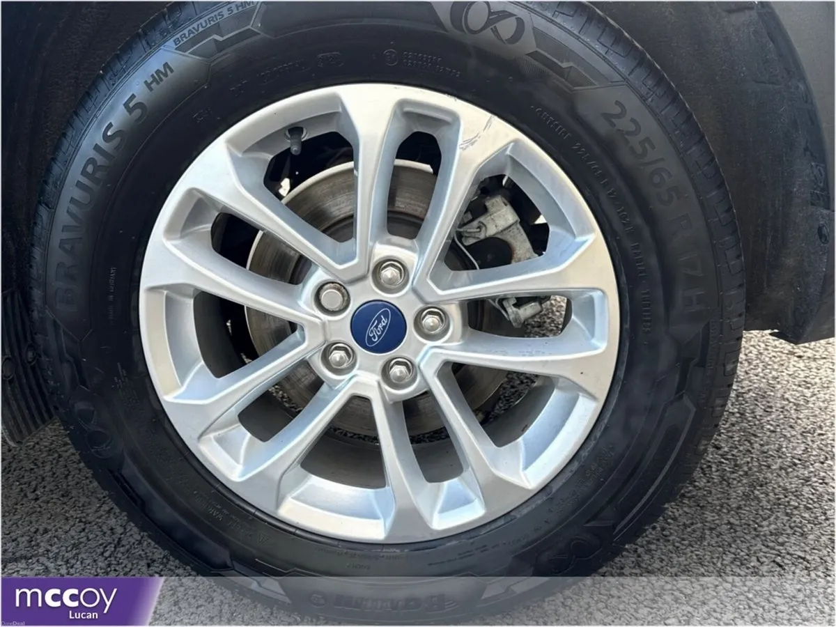 Ford Kuga ** SALE PRICE ** FORD KUGA 1.5 120PS TIT - Image 6