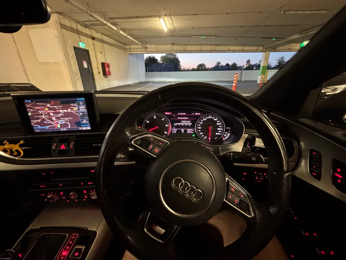 Audi A7 2015 - Image 2
