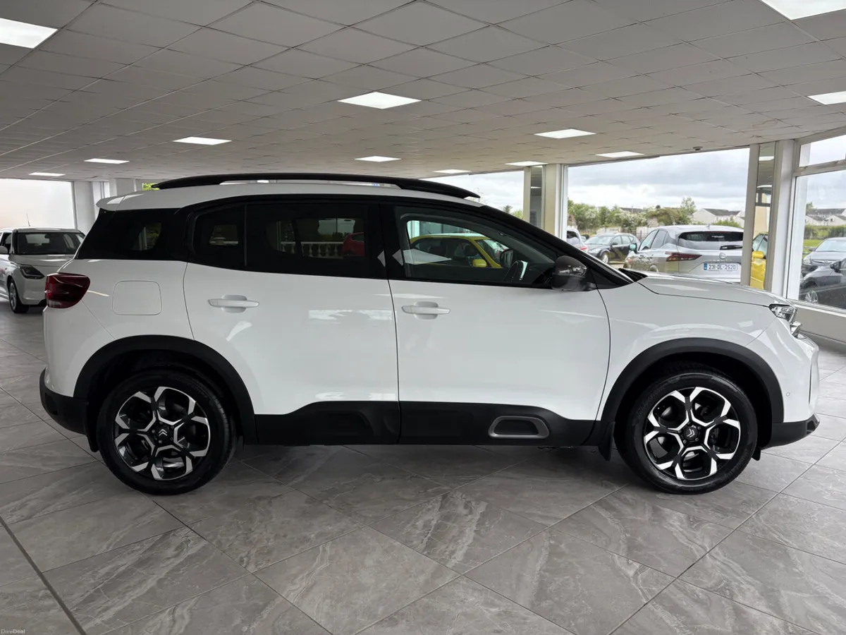 2023 (232) Citroen C5 Aircross Shine model - Image 4