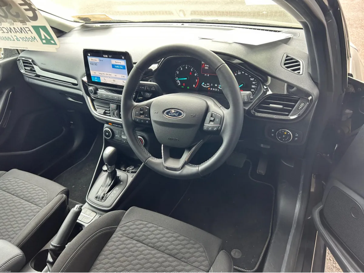 Ford Fiesta TITANIUM 1.0T 125 MHEV - Image 4